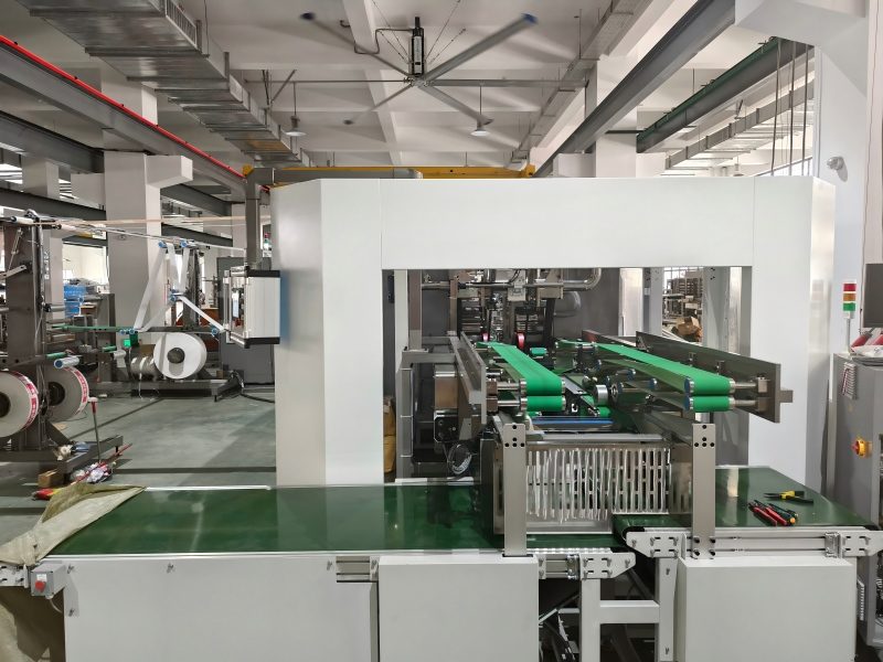 Máquina para fabricar bolsas de válvula FK008: redefiniendo el estándar para una fabricación de bolsas eficiente y precisa