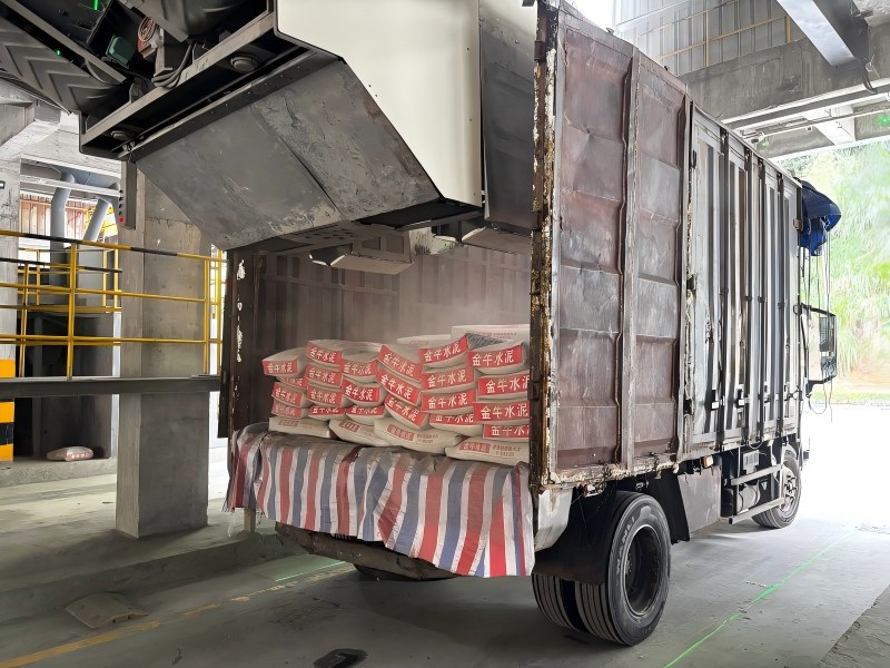 Two Machines for Stacking and Loading? Jachuang's Dual-Function All-in-One Intelligent Loading Machine: Save Millions in Investment & 50% of Factory Space